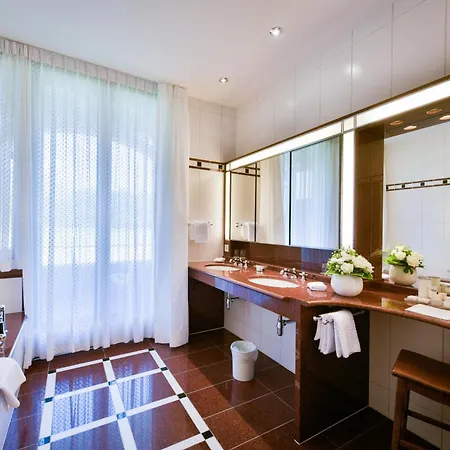 Castello Del Sole Resort&spa ホテル