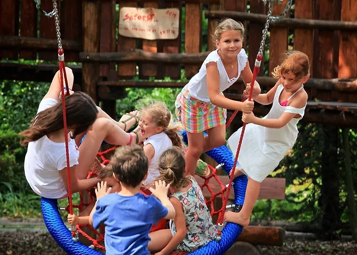 카스텔로 델 솔 비치 리조트&스파 호텔 아스꼬나